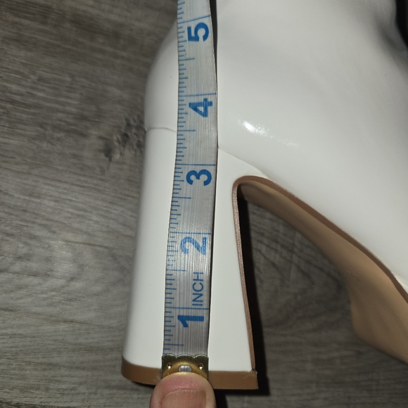 White Platform Heel Go go Boots, Women's Size 6, Faux Leather, New - Picture 9 of 13